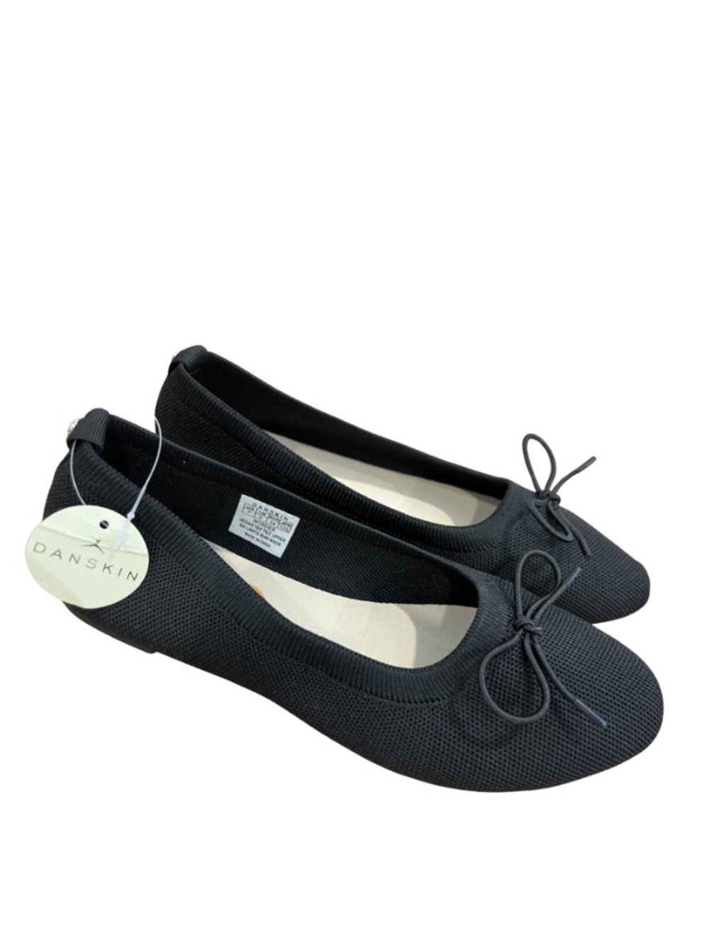 New Danskin Ultra Light Memory Foam Ballet Flat in Black Sz 7